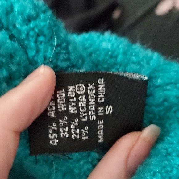 Moda sweater - Picture 3 of 3